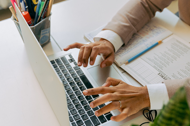 Afbeelding begeleider huiswerkbegeleiding-2